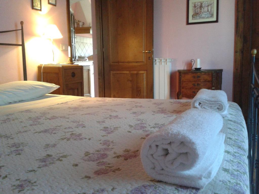 Agriturismo Cantinaccia Di Sopra Питиляно Стая снимка